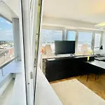 Orange 2 2xmetro Fast Wifi 50'tv Netflix Hbo Appletv+ Panorama Apartment *