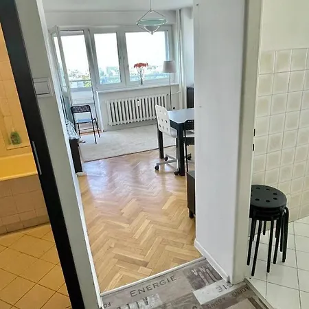 Orange 2 2xmetro Fast Wifi 50'tv Netflix Hbo Appletv+ Panorama Apartment Warsaw